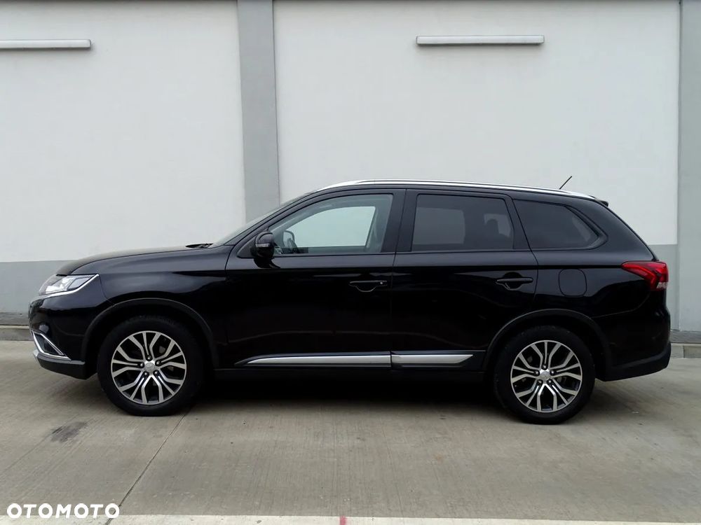 Mitsubishi Outlander 2.4 4WD CVT Instyle - 5