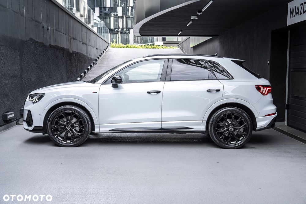 Audi Q3 40 TDI Quattro S Line S tronic - 9