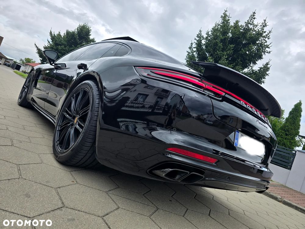 Porsche Panamera - 30