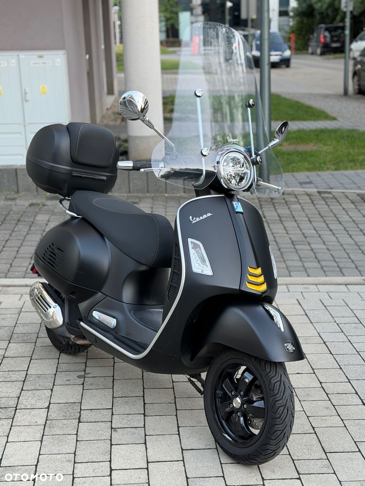 Vespa GTS - 7