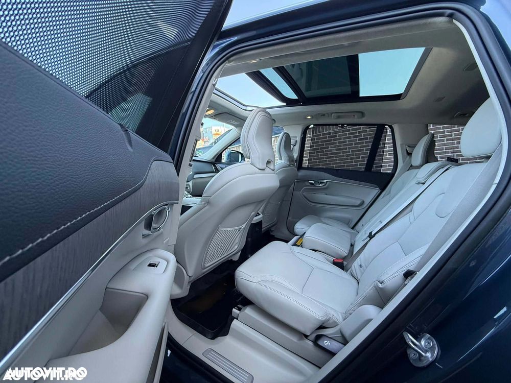 Volvo XC 90 T8 AWD Recharge Geartronic Inscription Edition - 16