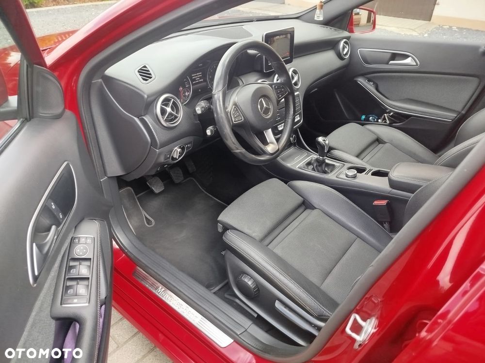 Mercedes-Benz Klasa A 160 - 5
