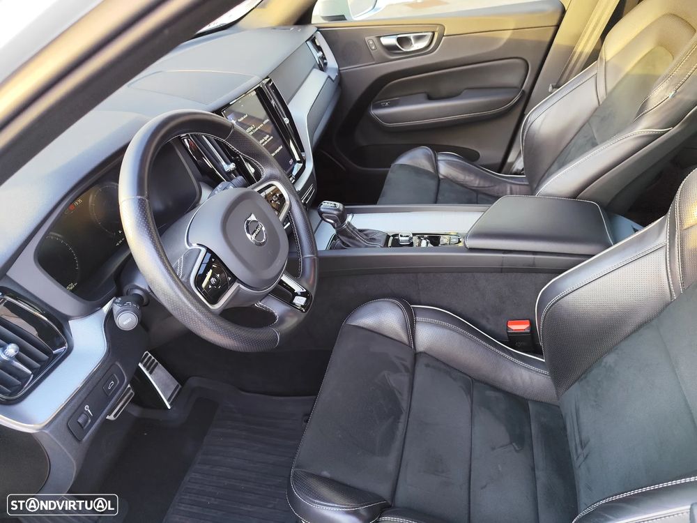 Volvo XC 60 2.0 D4 R-Design Geartronic - 7
