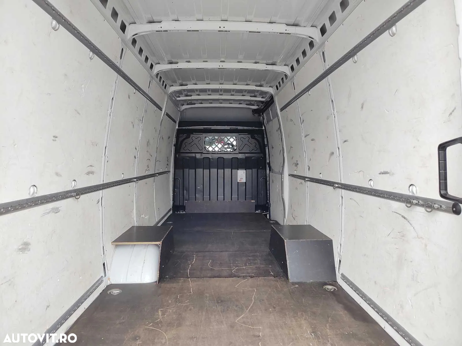 Iveco Daily 35C16 Extralung 2020. roti duble, Masa max. 3500 kg. - 28