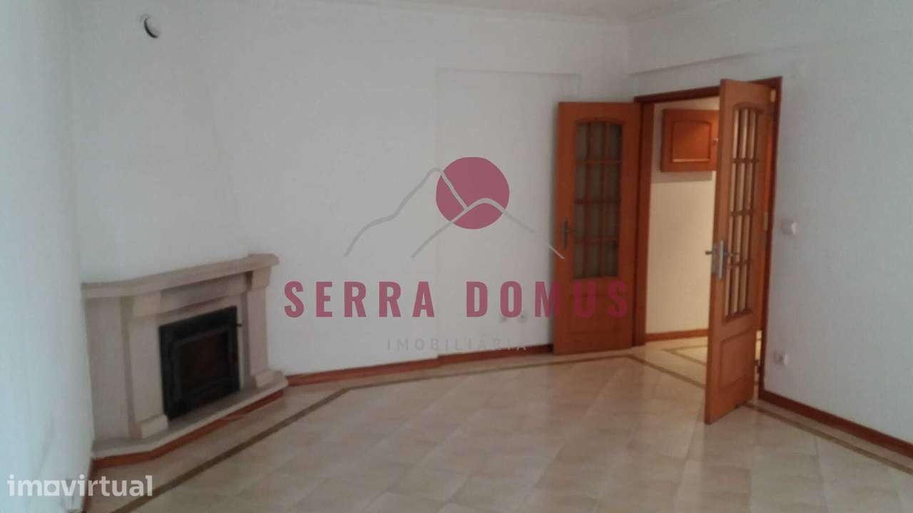 Apartamento T1 em Vale Flores - Grande imagem: 4/13