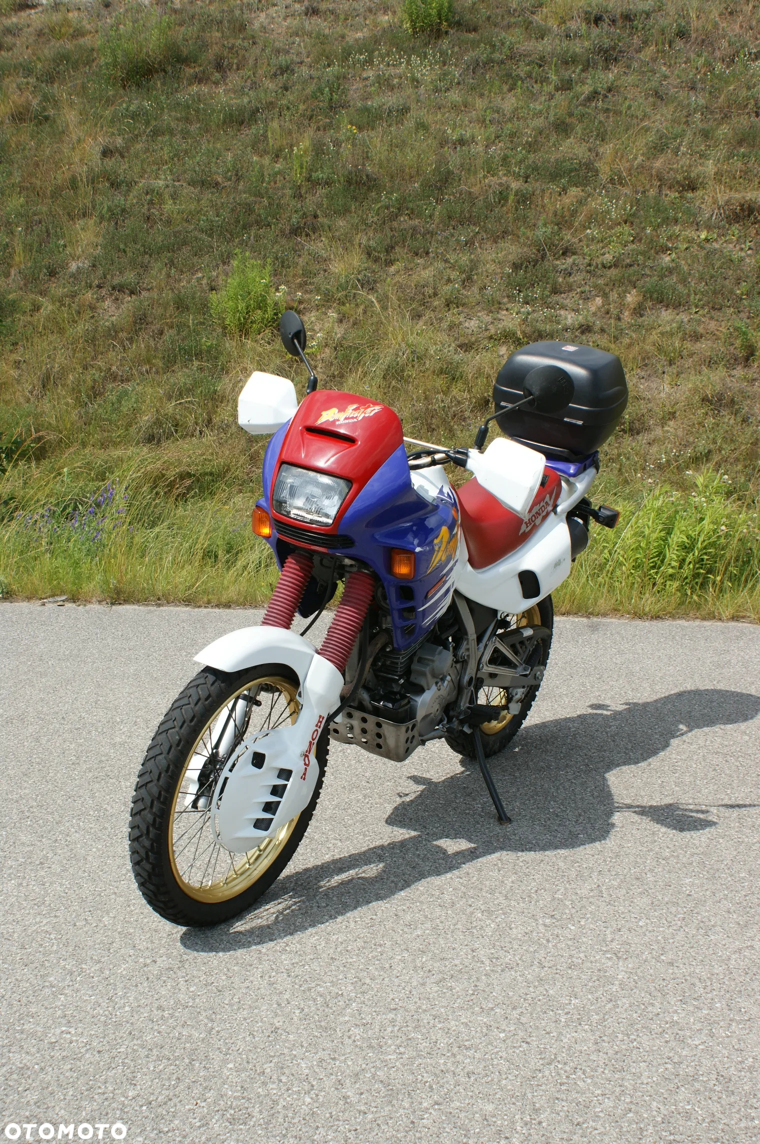 Honda NX
