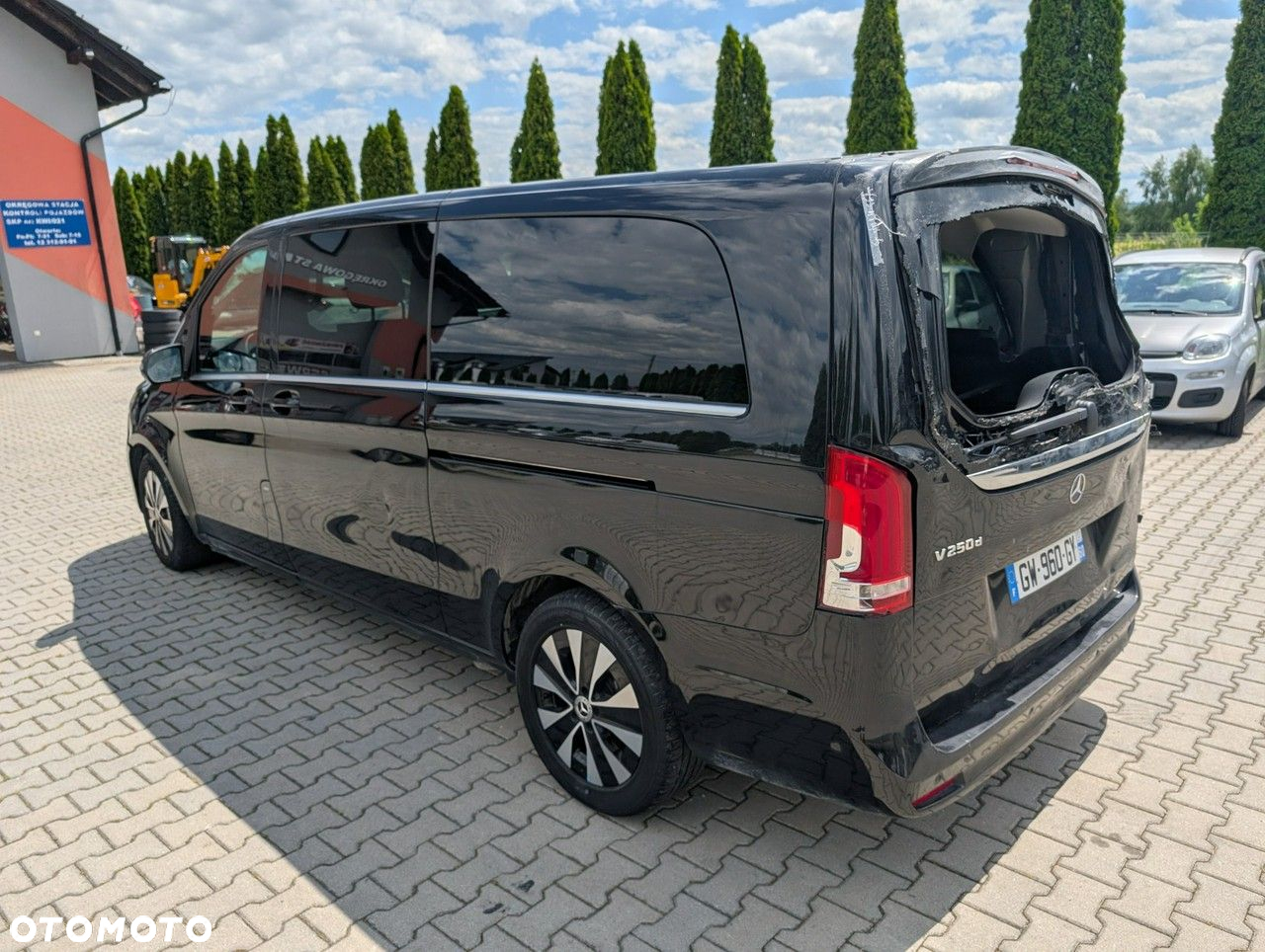 Mercedes-Benz Klasa V - 3