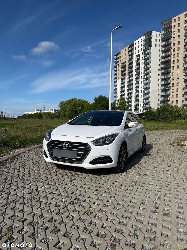 Hyundai i40 1.7 CRDi BlueDrive Premium DCT - 1