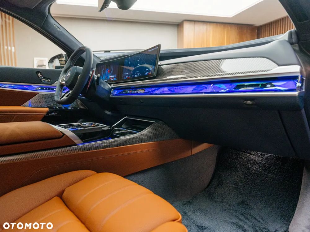BMW Seria 7 M760e PHEV xDrive sport - 10