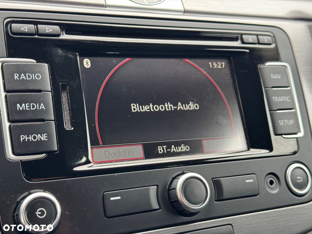 Volkswagen Passat 2.0 TDI BlueMotion Technology Comfortline - 26