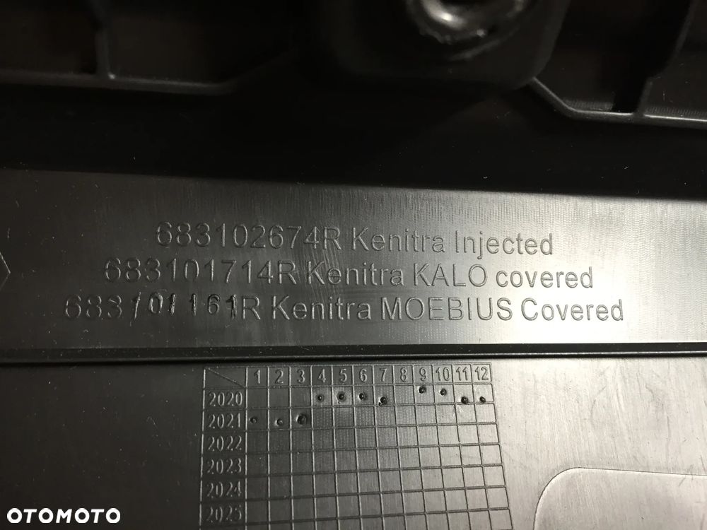 DACIA SANDERO III 21R KONSOLA - LISTWA DESKI DEKOR 683102674R - 2