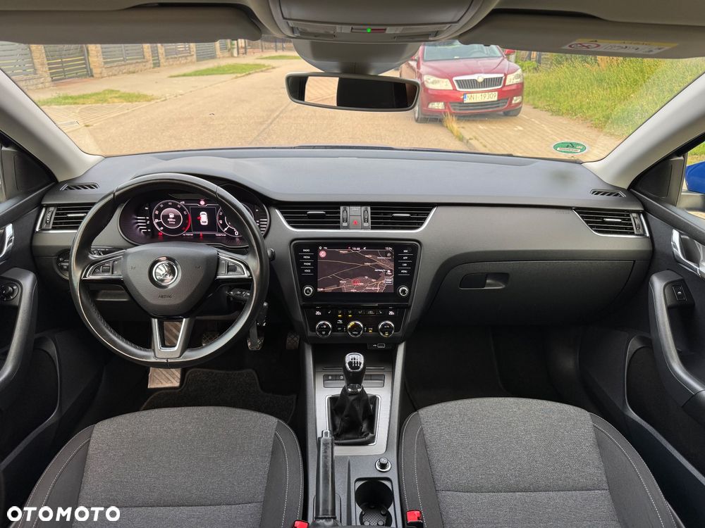 Skoda Octavia 1.5 TSI ACT Soleil - 7
