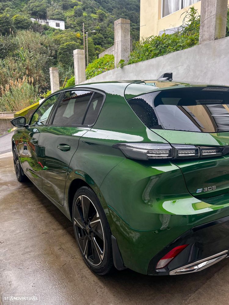 Peugeot e-308 54 kWh Allure - 6