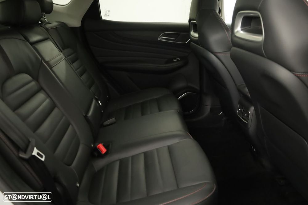 MG EHS 1.5 T-GDI Plug-in Hybrid Luxury - 24