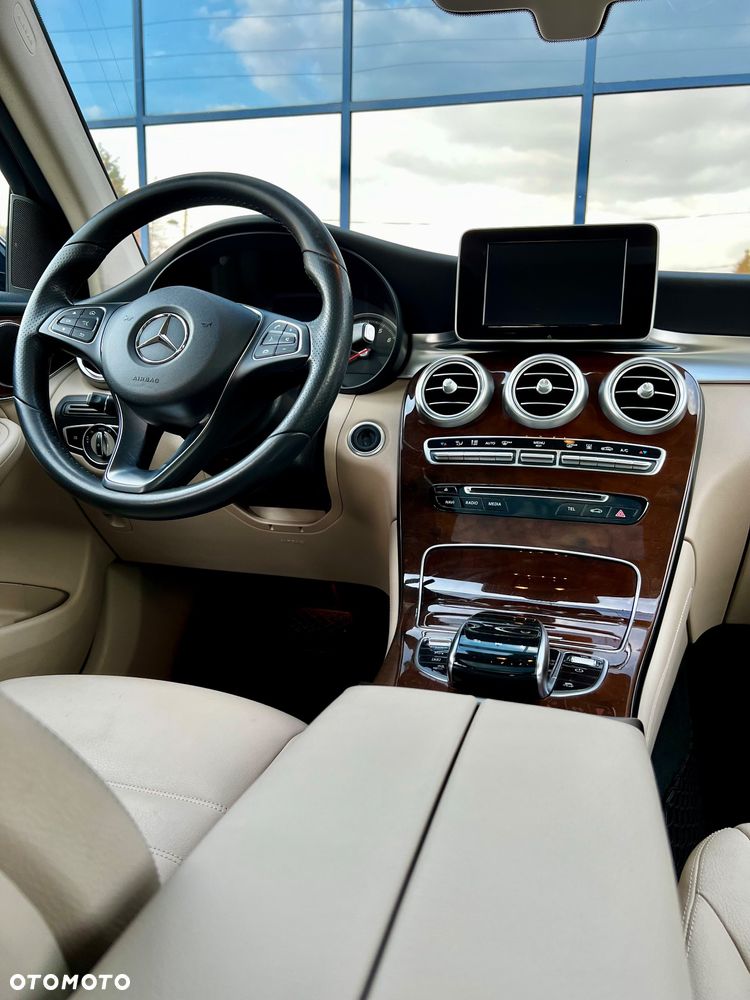 Mercedes-Benz GLC 350 e 4Matic 7G-TRONIC - 25