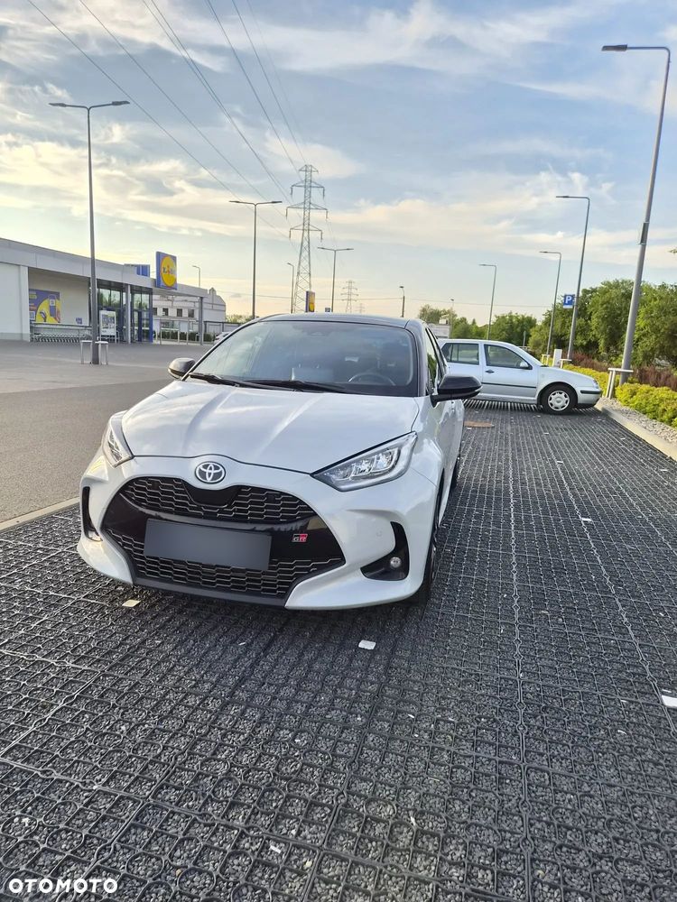 Toyota Yaris - 3