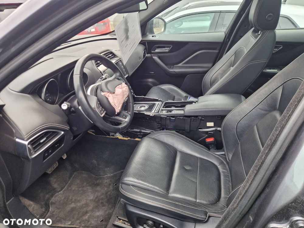 Jaguar F-Pace 2.0 i4D AWD R-Sport - 5