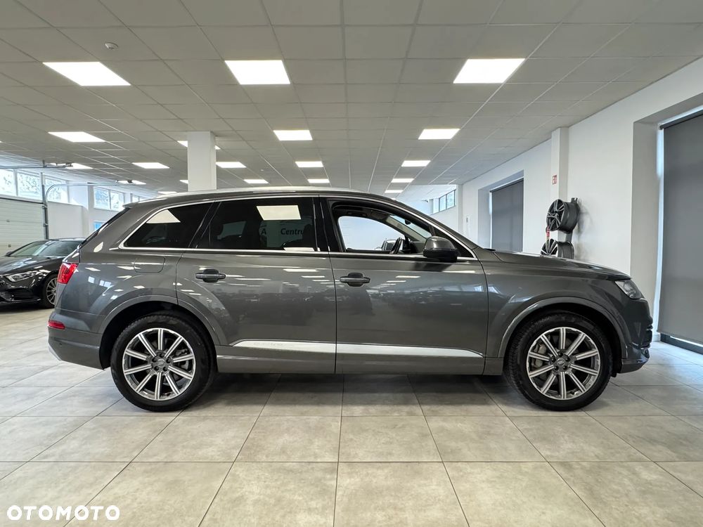 Audi Q7 - 4