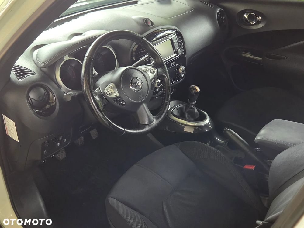 Nissan Juke 1.2 DIG-T N-Connecta EU6 - 10