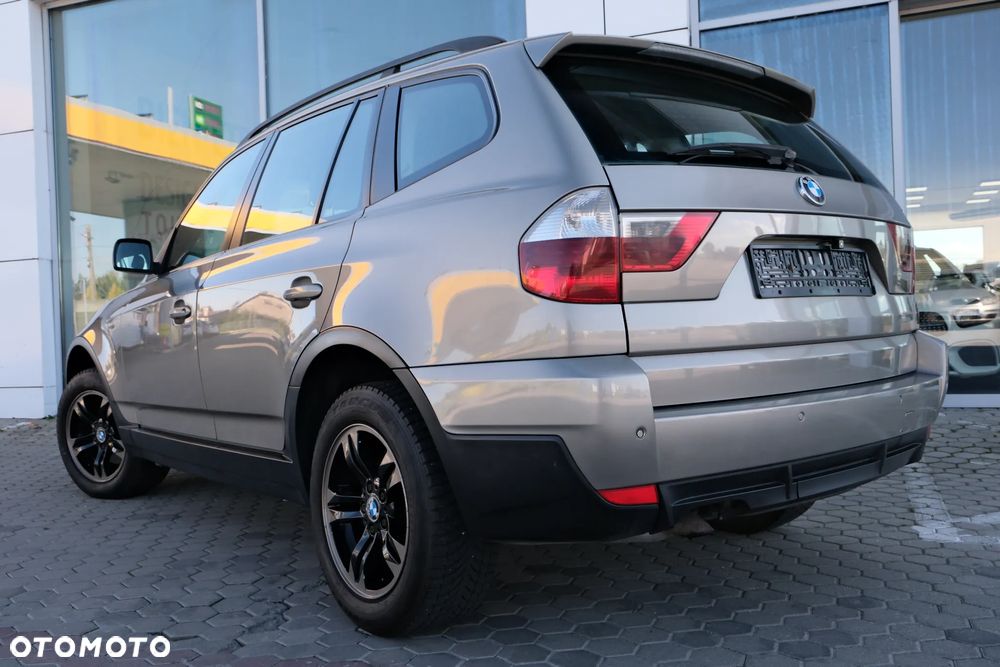 BMW X3 2.0d - 17