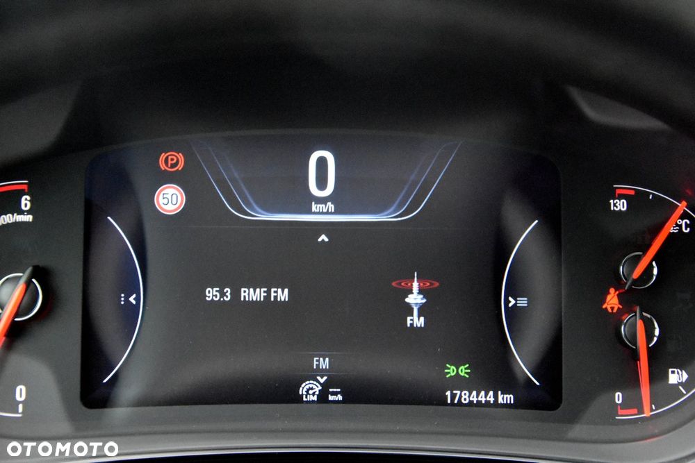 Opel Insignia 2.0 CDTI ecoFLEX Start/Stop Innovation - 28