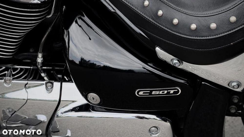 Suzuki Boulevard - 18