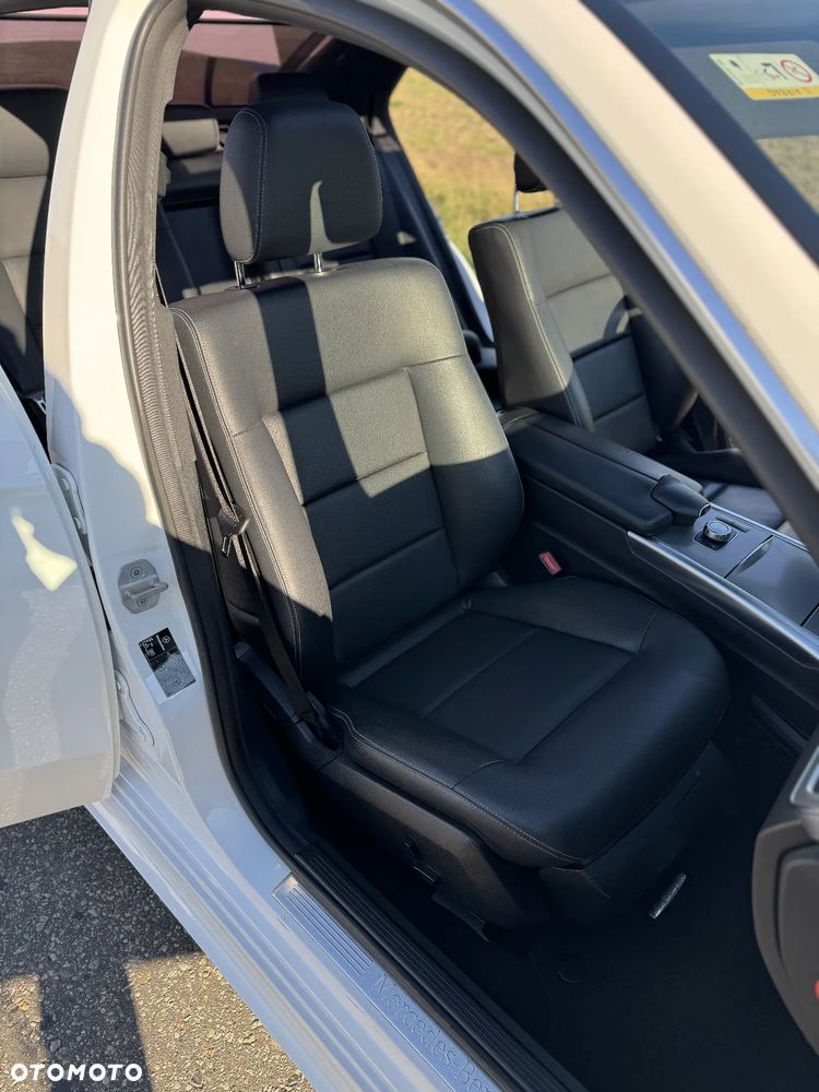 Mercedes-Benz Klasa E 220 BlueTEC 9G-TRONIC Avantgarde - 26
