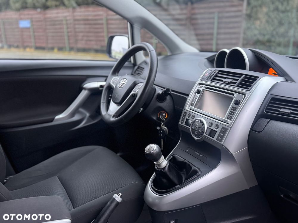 Toyota Verso 1.8 5-Sitzer Comfort - 34