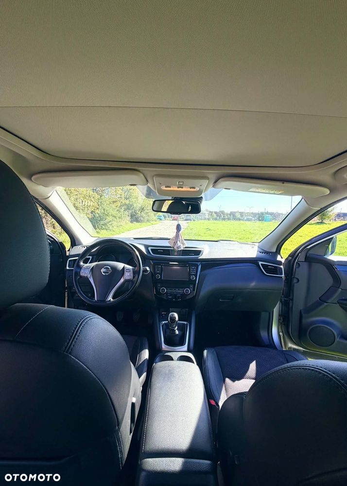 Nissan Qashqai 1.2 DIG-T Tekna - 6