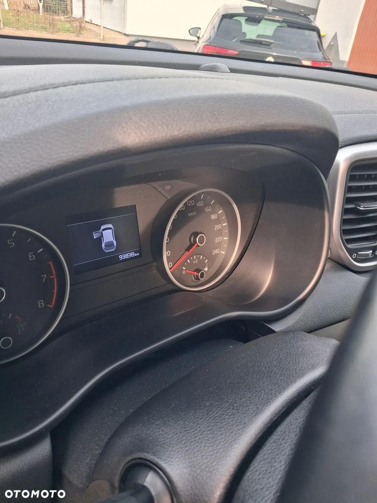 Kia Sportage - 12