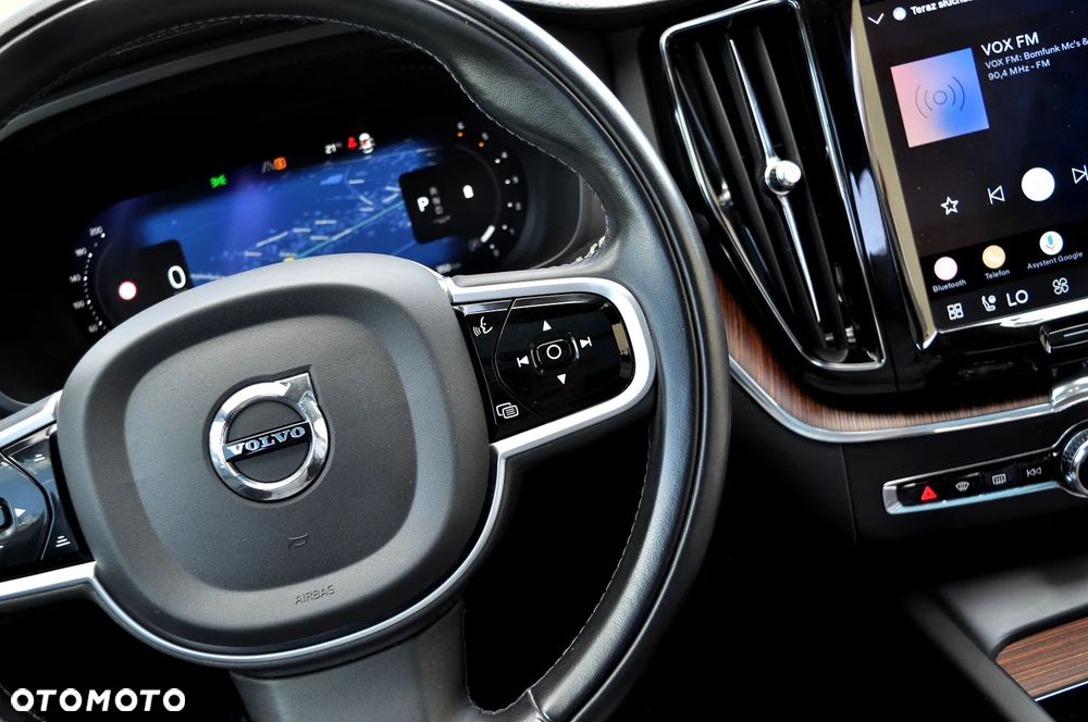 Volvo XC 60 B4 D AWD Geartronic Inscription - 29