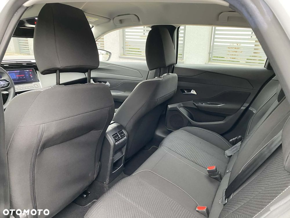 Peugeot 308 PureTech 130 EAT8 Active Pack - 14