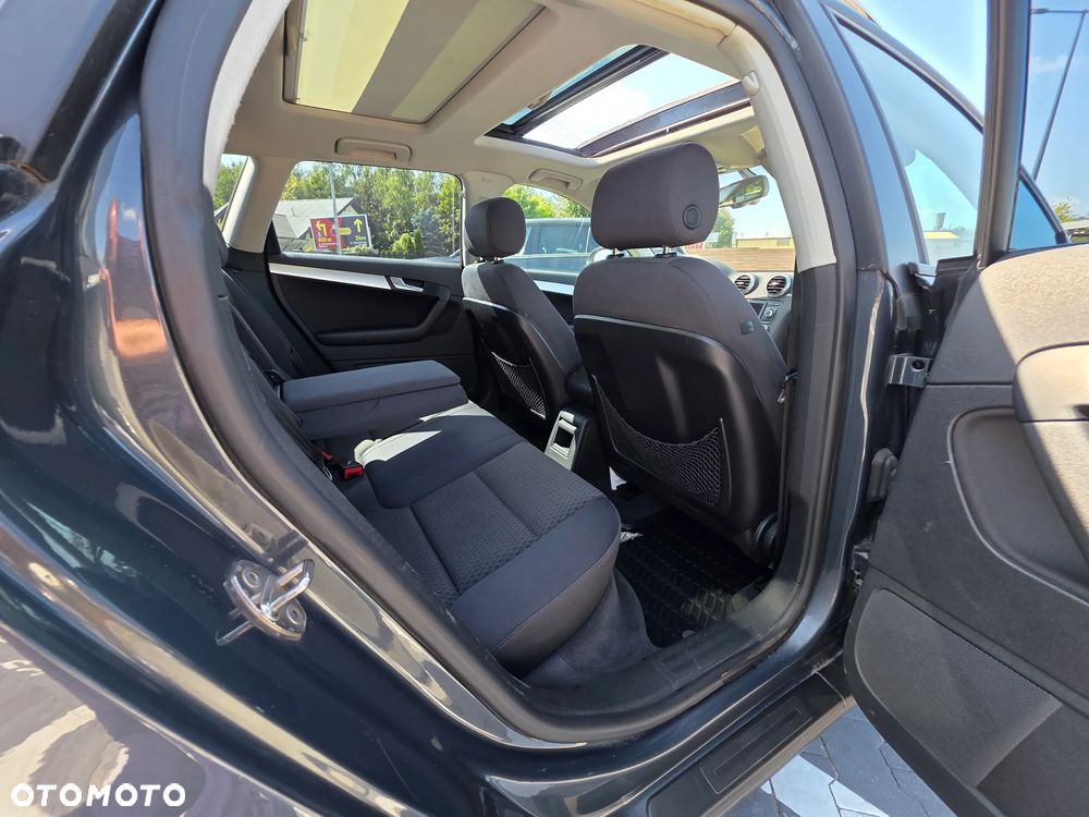 Audi A3 Sportback 1.8 TFSI Quattro Attraction - 7