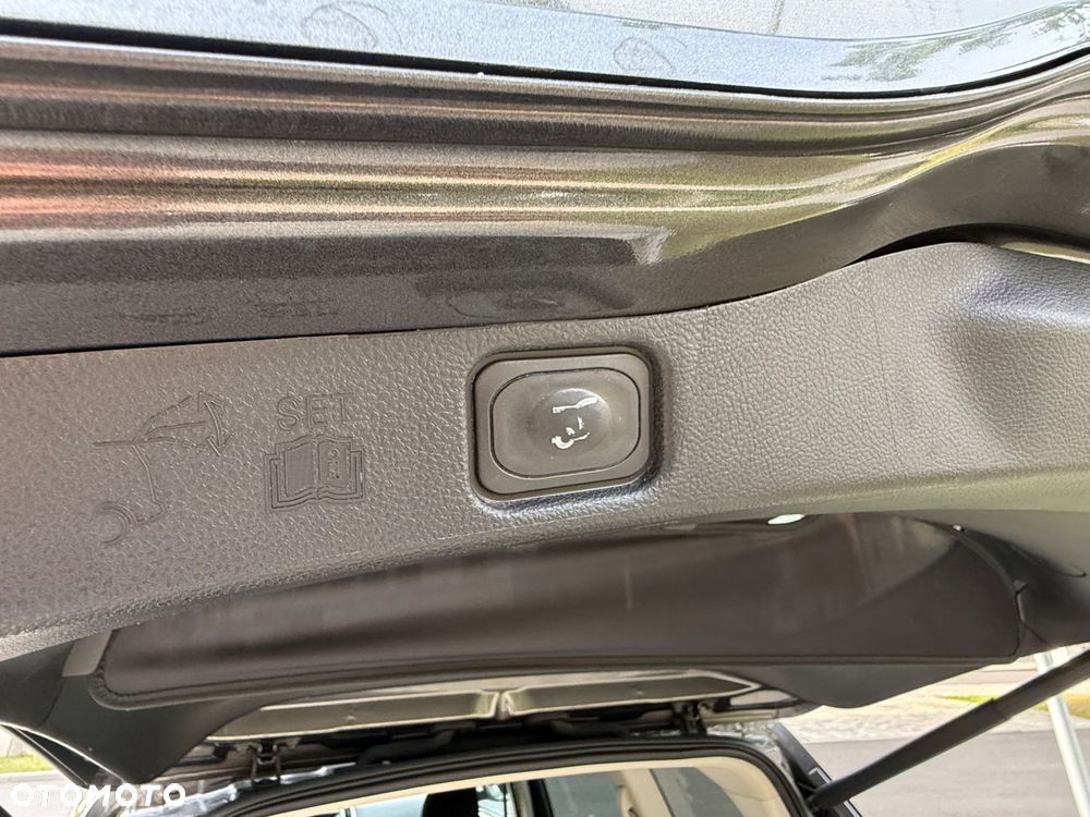 Ford Galaxy 2.0 TDCi Titanium - 19