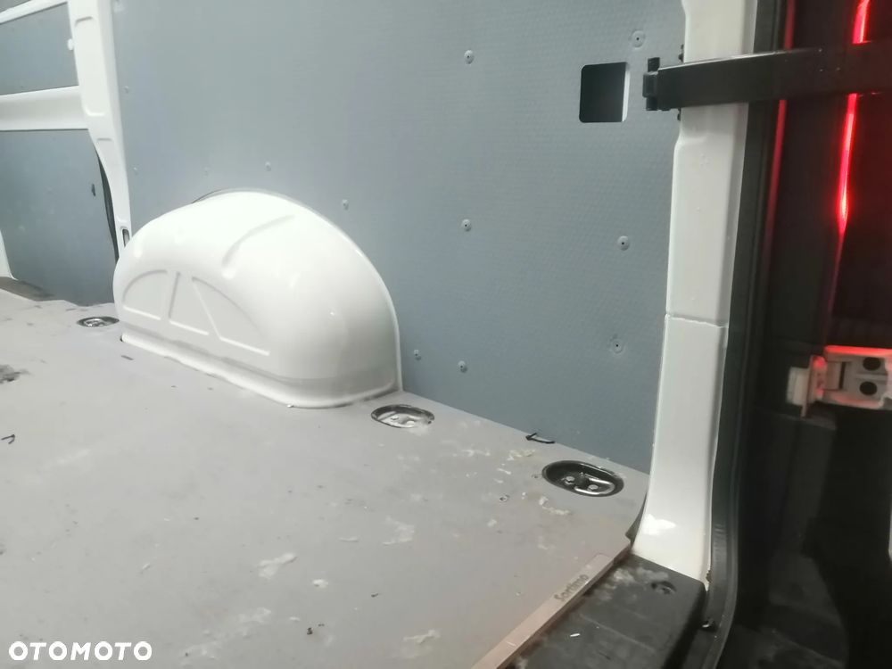 Volkswagen Crafter - 16