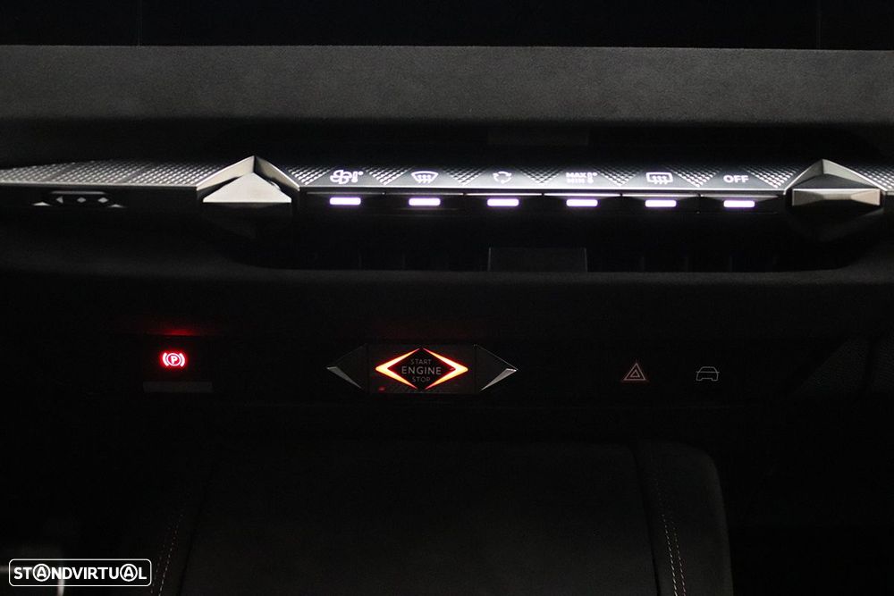 DS DS4 1.2 PureTech Performance Line EAT8 - 12