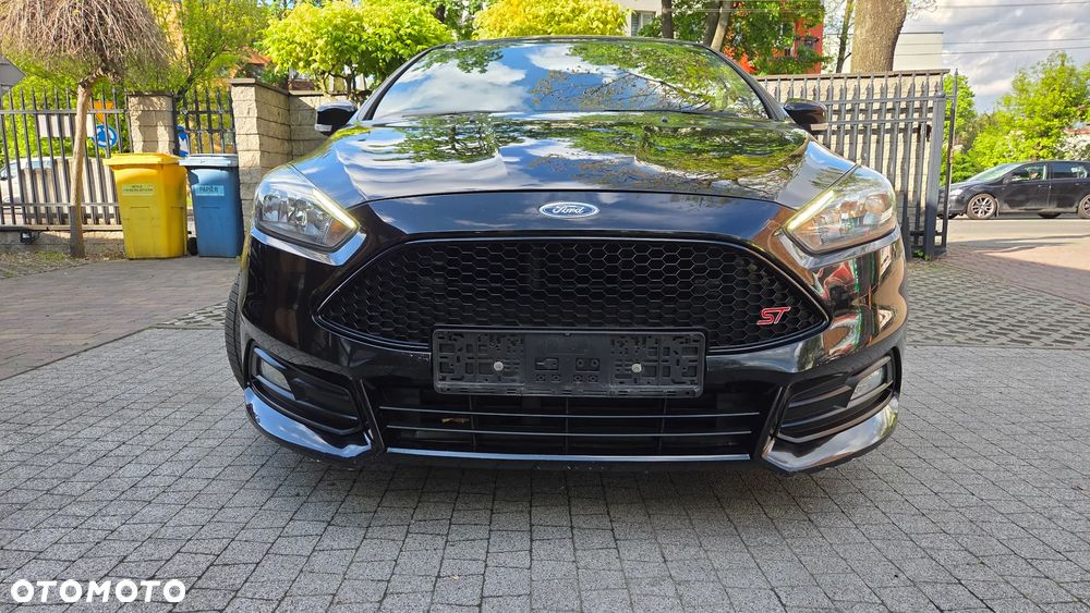 Ford Focus 2.0 TDCi ST - 10