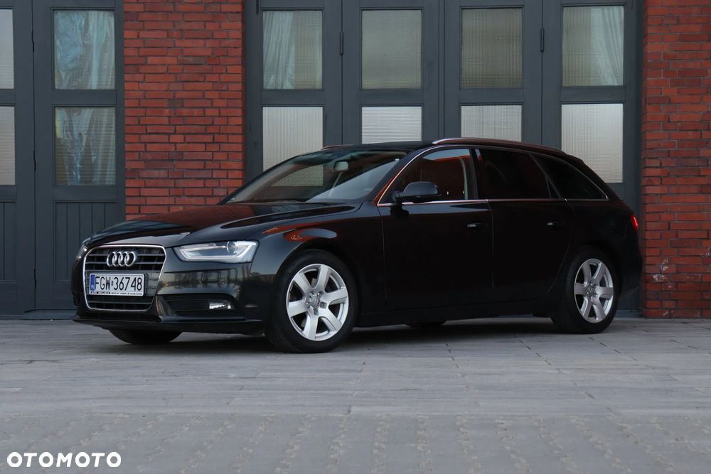 Audi A4 Avant 2.0 TDI ultra DPF Attraction - 1