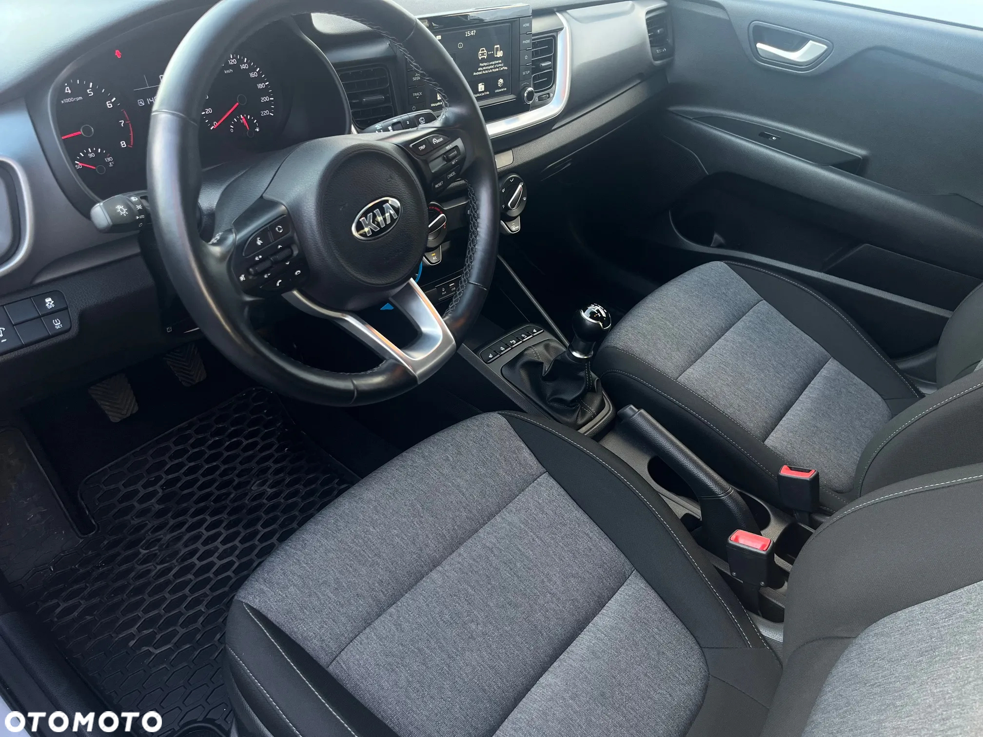Kia Stonic - 8