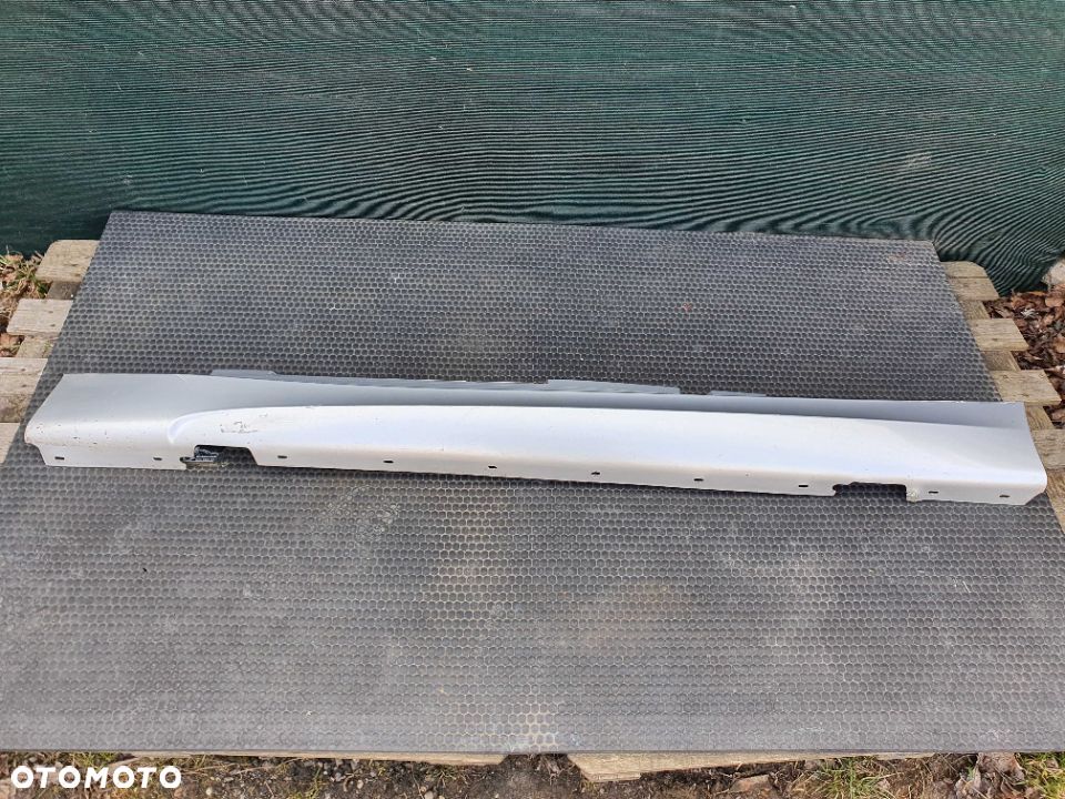 Listwa Progowa Próg Lewa Lewy M Pakiet Srebrna BMW 1 E87 5 drzwi - 5