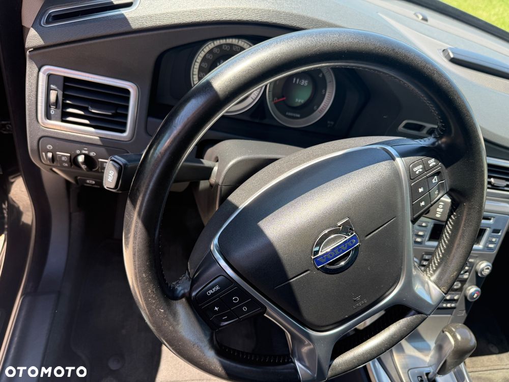 Volvo V70 D3 Geartronic Kinetic - 22