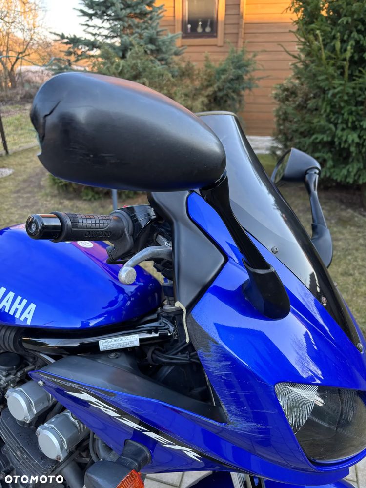 Yamaha FZ6 - 11