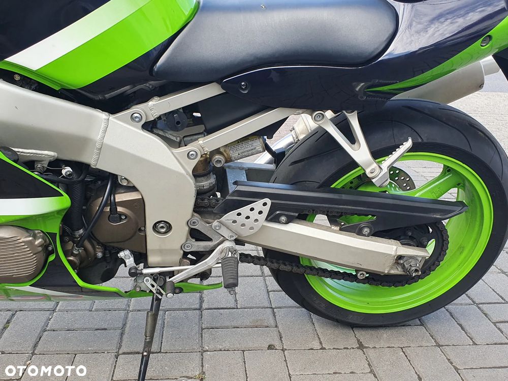 Kawasaki ZX - 36