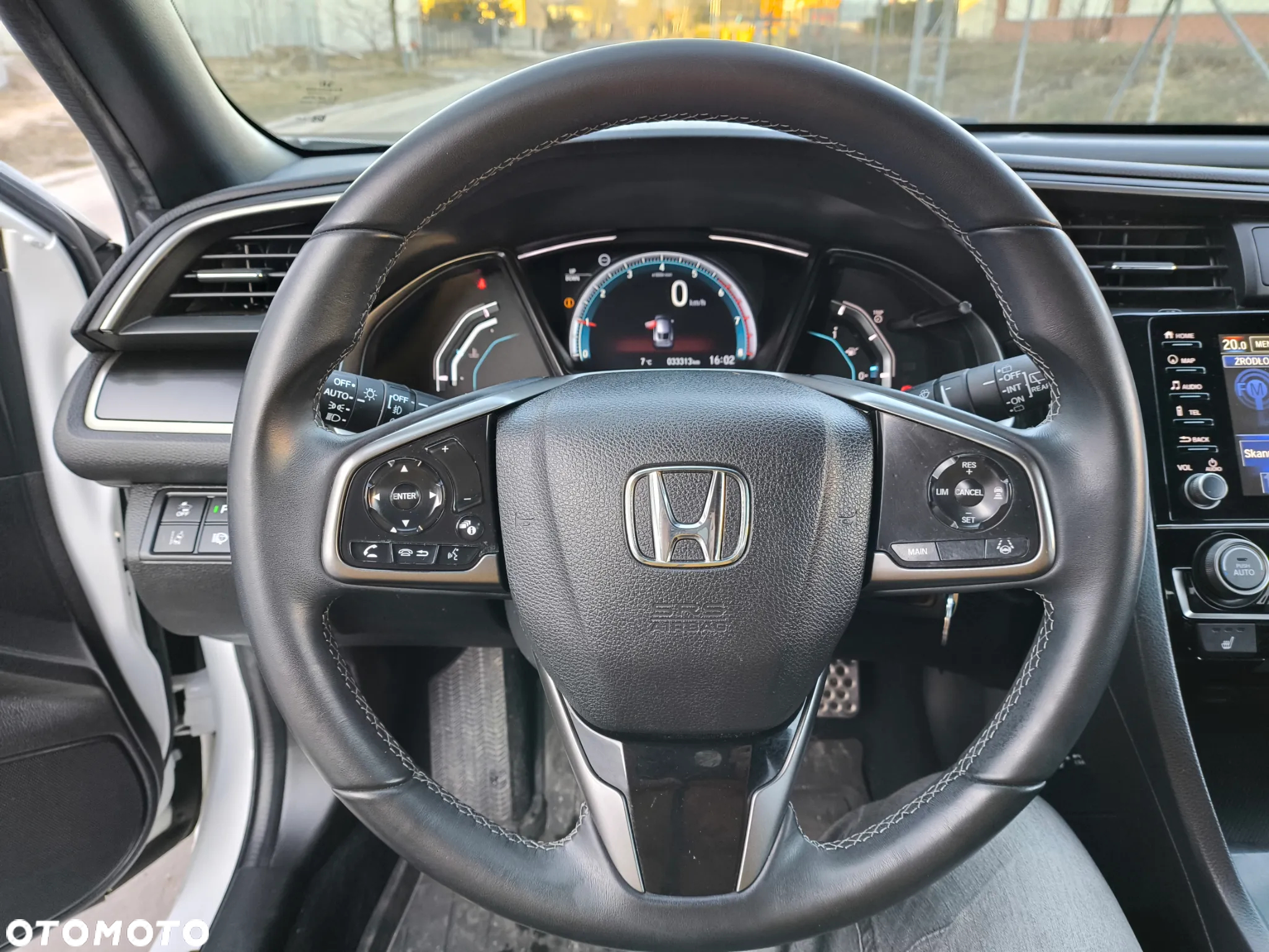 Honda Civic 1.0 T Elegance - 22