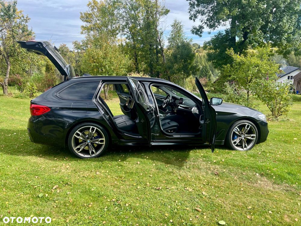 BMW Seria 5 M550d xDrive - 15