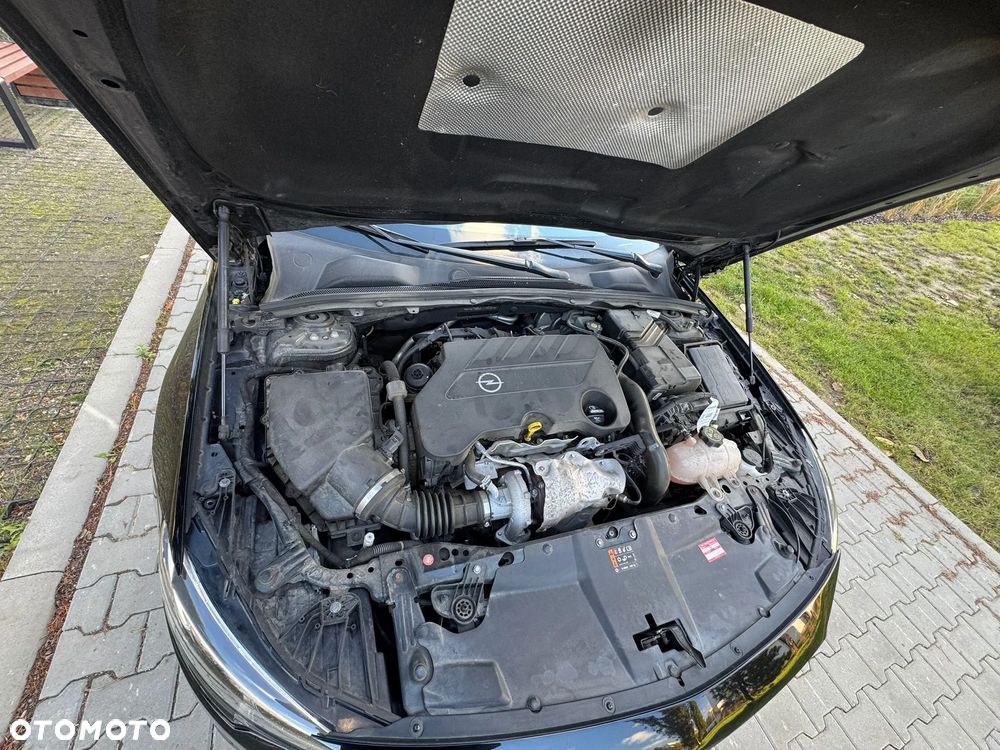 Opel Insignia 2.0 - 37