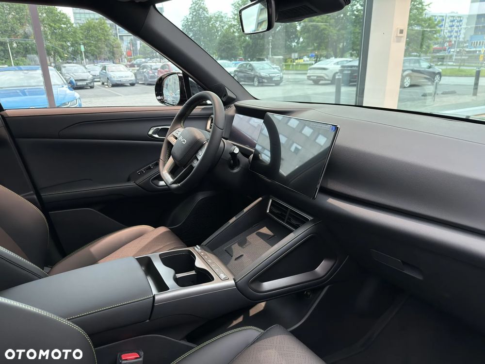 BYD Atto 2 DM-i - 7