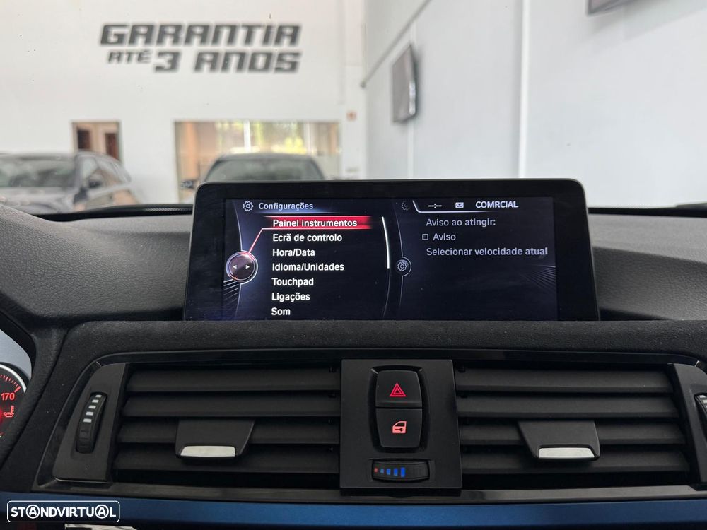 BMW 328 i Auto Pack M - 38