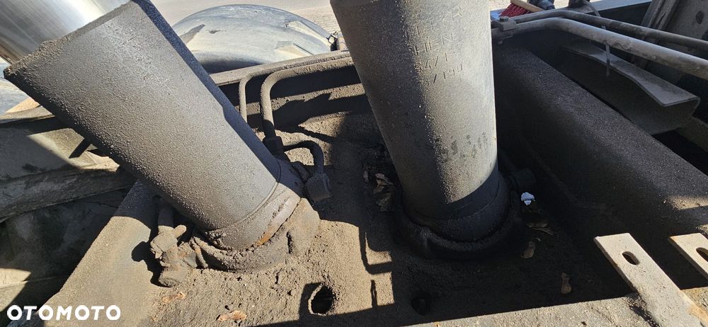 Iveco TRAKKER 410 - 9