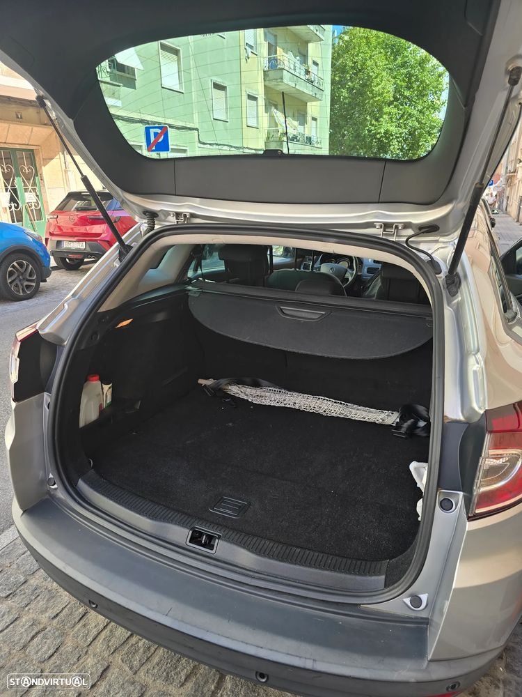 Renault Mégane Sport Tourer 1.5 dCi Limited EDC - 20